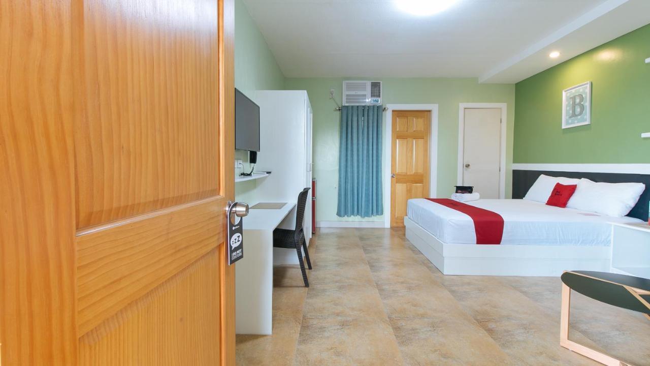 Reddoorz Plus Near Lapasan Plaza Cagayan De Oro Exterior foto